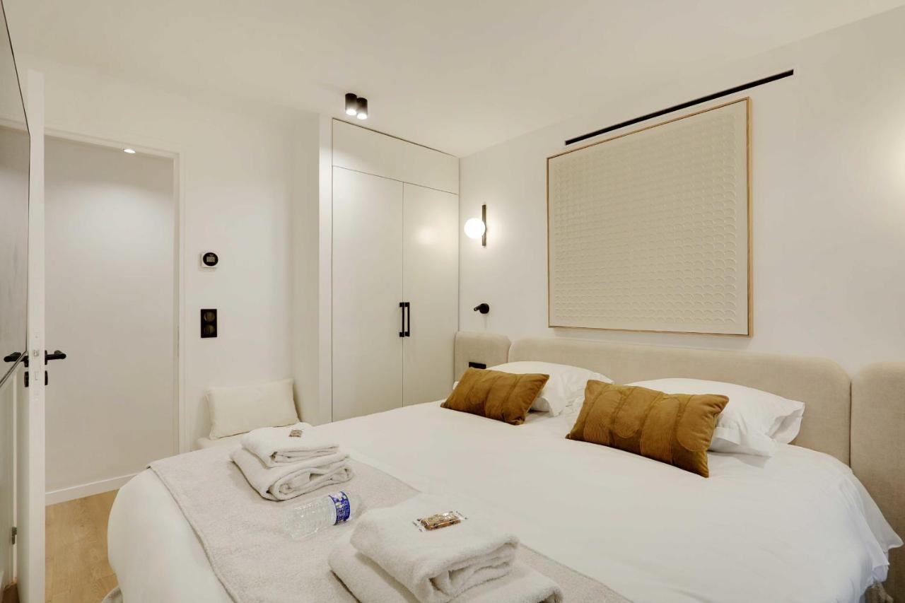 Appartement Chic Parisian Retreat 2-bedroom In The Vibrant 10th Arrond *